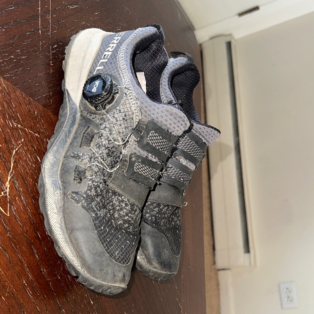 Merrell Black and Gray Sneakers